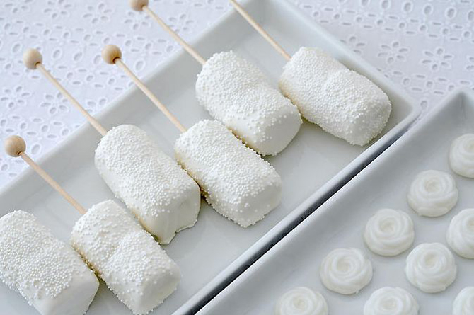 Food on a Stick for your wedding